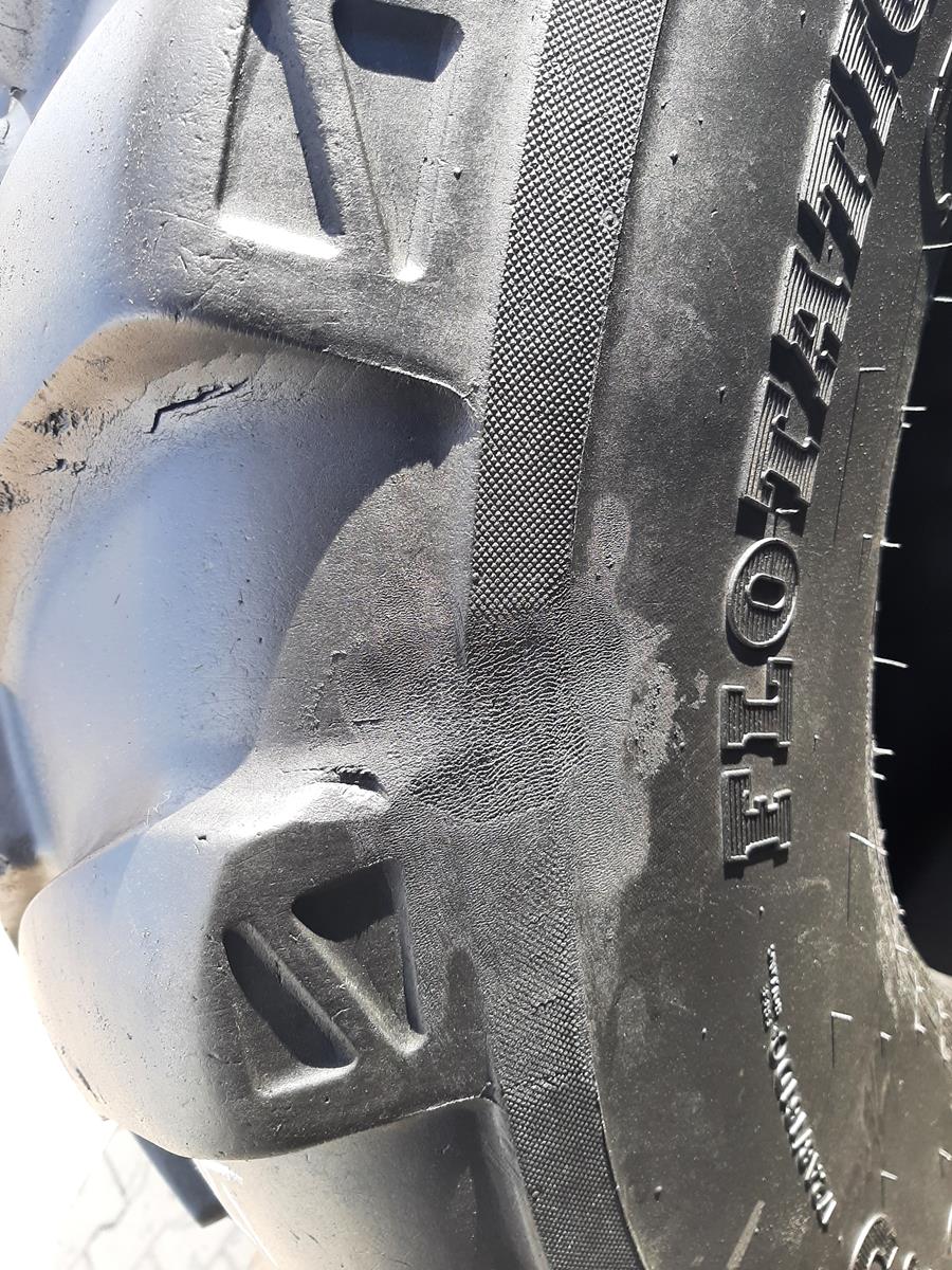 Opona używana 560/60R22.5; 550/60R22.5 BKT FLOTATION FL730 PLUS 1300zł W4594 - obrazek 8