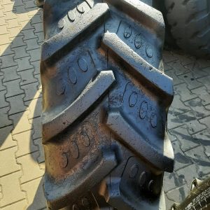 Opona używana rolnicza 340/85R24 13.6R24 BKT AGRIMAX RT855 800zł W4596