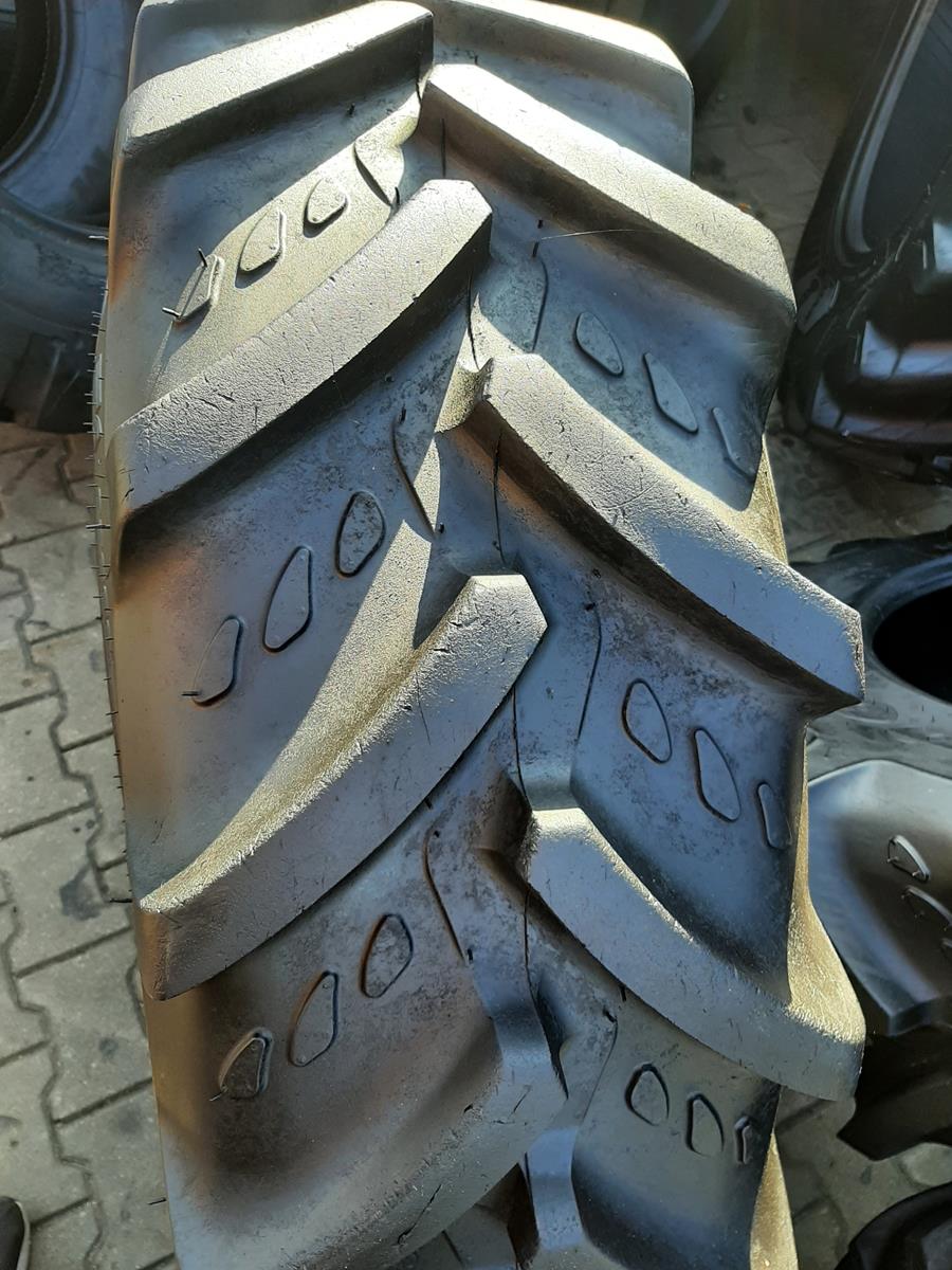 2x Opona używana rolnicza 340/85R24 13.6R24 KLEBER TRAKER 1000zł W4597 - obrazek 4