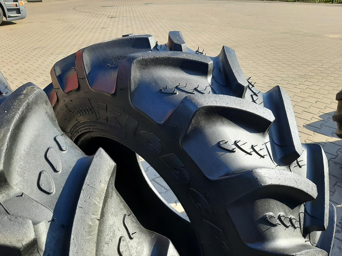 2x Opona używana rolnicza 340/85R24 13.6R24 KLEBER TRAKER 1000zł W4597 - obrazek 12