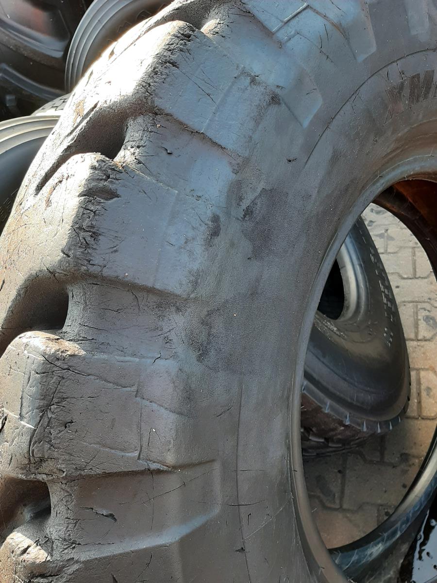 Opona używana przemysłowa 12.00R24 MICHELIN X MINED 2 1800zł W4598 - obrazek 10