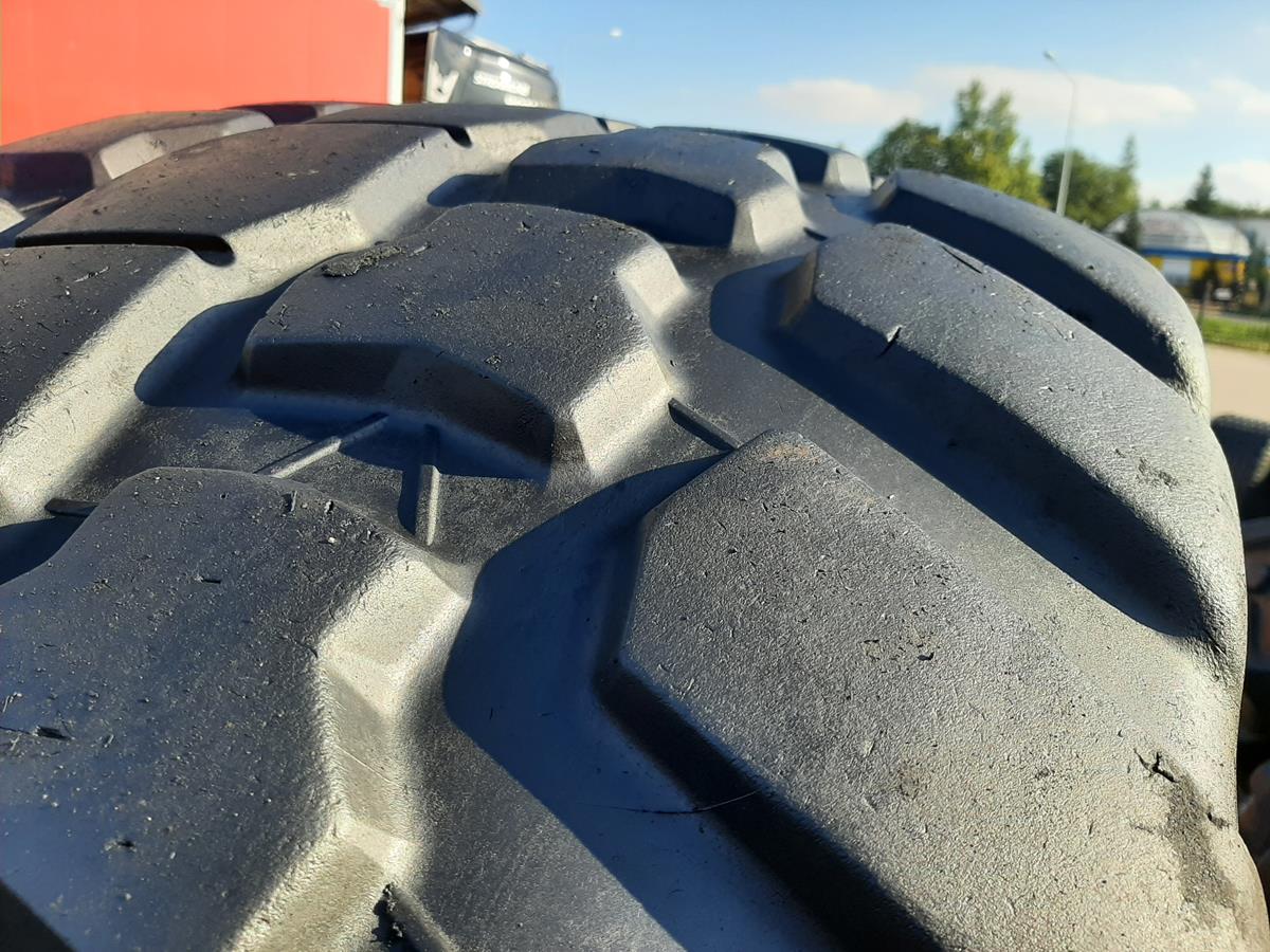 Opona używana rolnicza 750/60R30.5 MICHELIN CARGO XBIB 3800zł W4602 - obrazek 12
