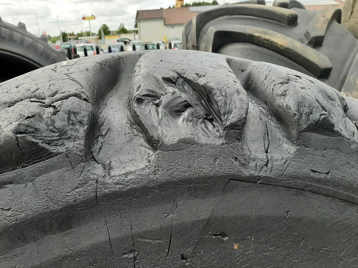 Opona używana przemysłowa 23.5R25 GOODYEAR UNISTEEL RL-5K 3200zł W4611 - obrazek 4