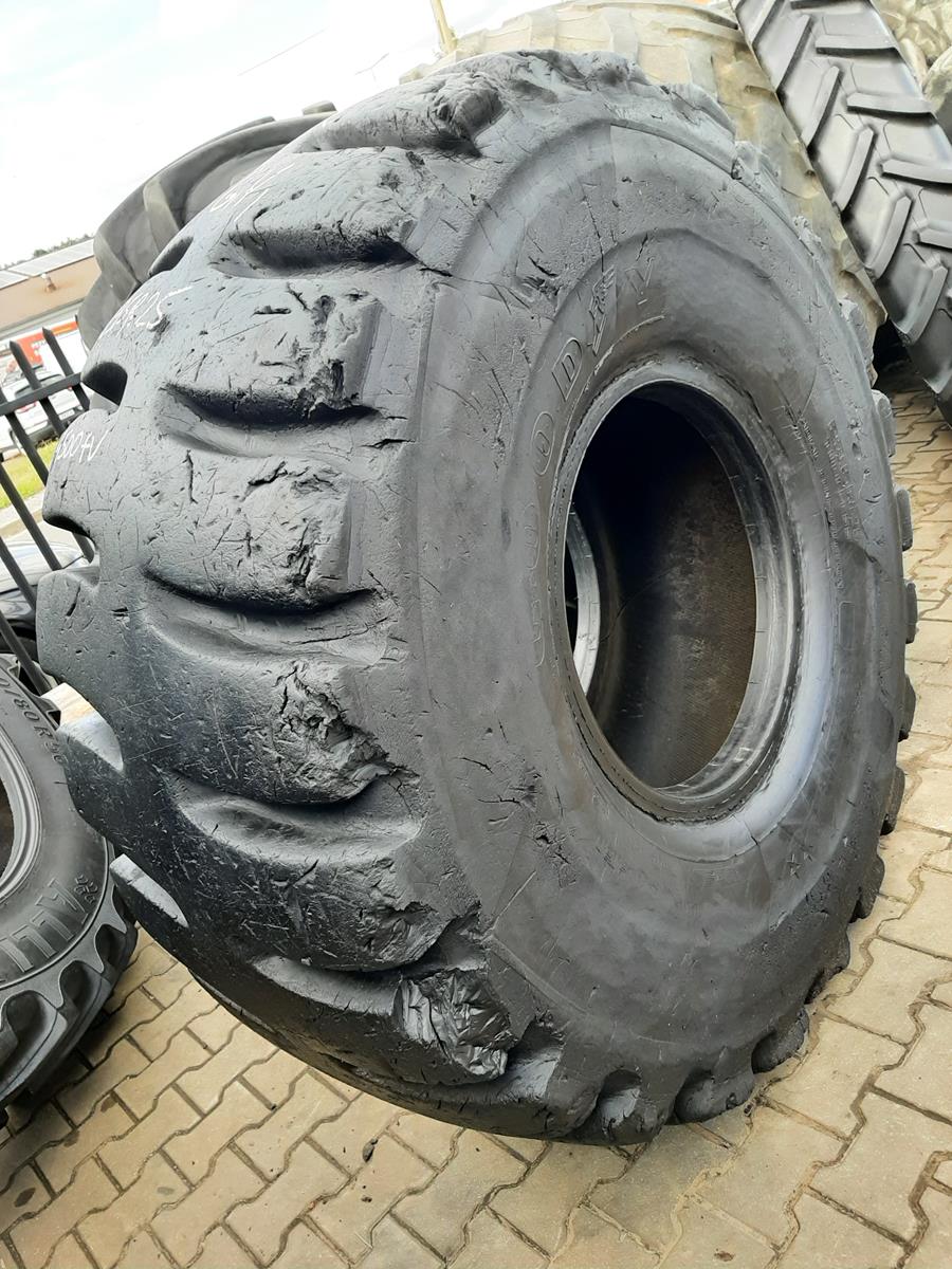 Opona używana przemysłowa 23.5R25 GOODYEAR UNISTEEL RL-5K 3200zł W4611 - obrazek 6
