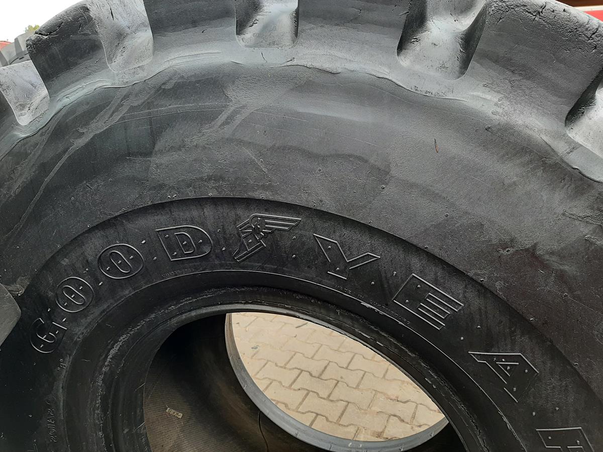 Opona używana przemysłowa 23.5R25 GOODYEAR UNISTEEL RL-5K 3200zł W4611 - obrazek 7