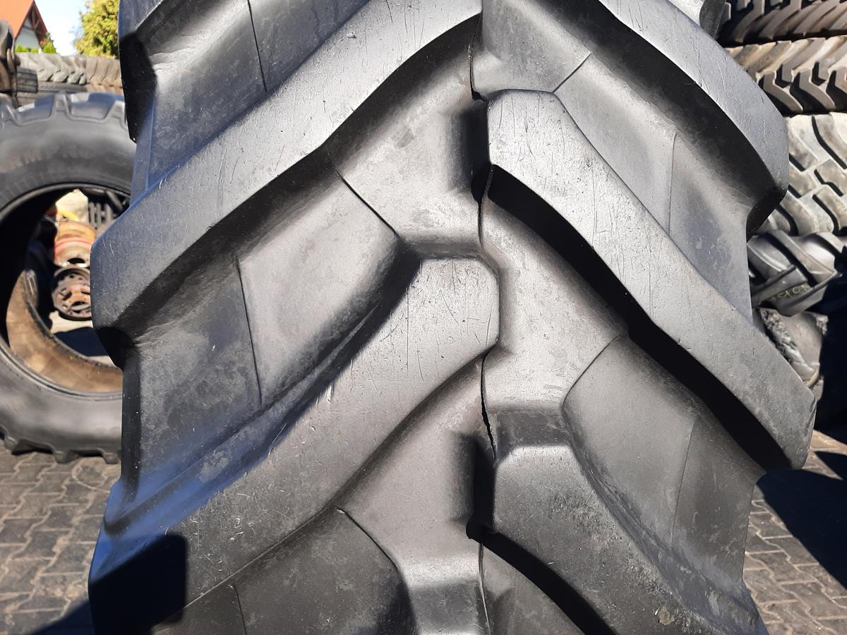 Opona używana rolnicza 710/75R42 TRELLEBORG TM1000; 6500zł W4628 - obrazek 9