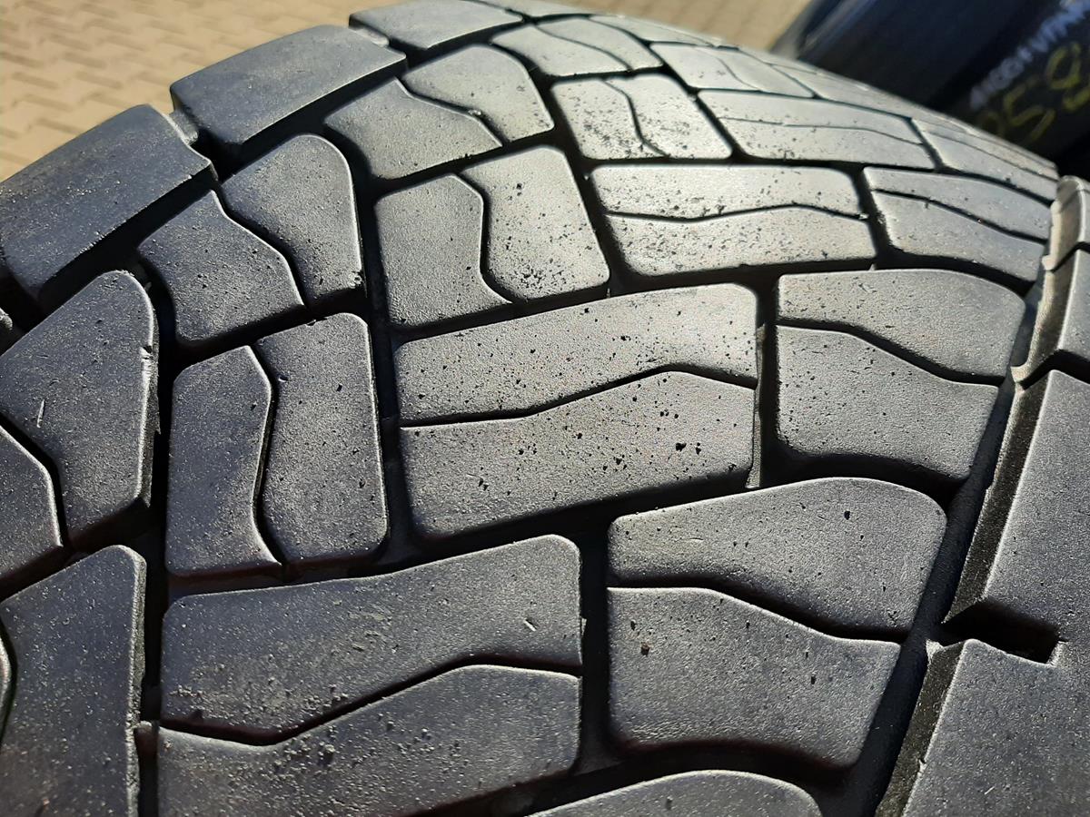 Opona używana ciężarowa 315/70R22.5 DUNLOP SP446; 600zł C2581 - obrazek 6