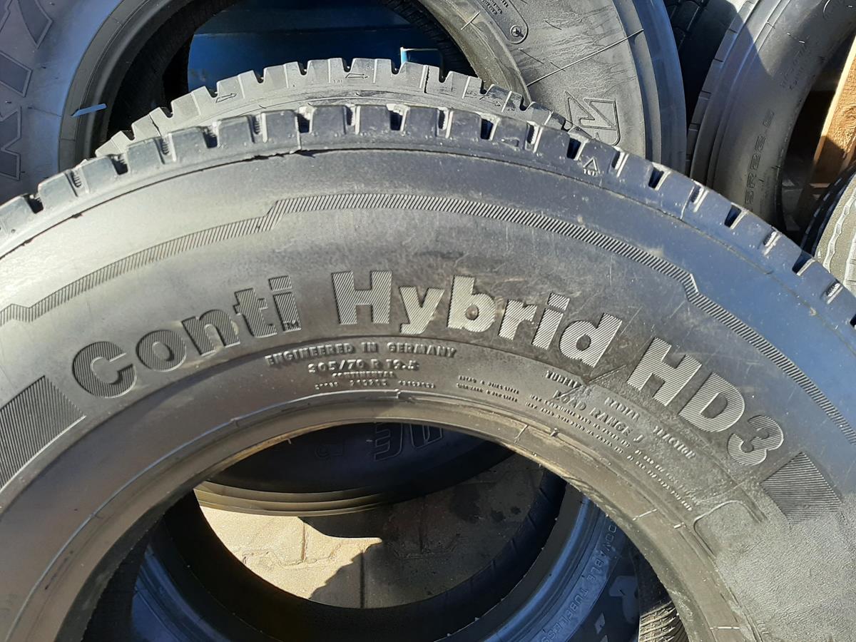 Opona używana ciężarowa 305/70R19.5 CONTINENTAL CONTI 400zł C2584 - obrazek 4