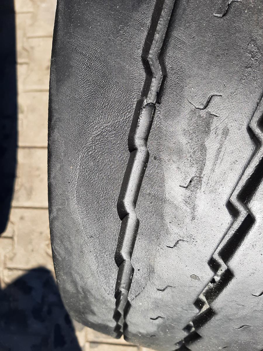 Opona używana ciężarowa 255/60R19.5 MICHELIN MAXI TRAILER XTA+E 550zł C2587 - obrazek 7