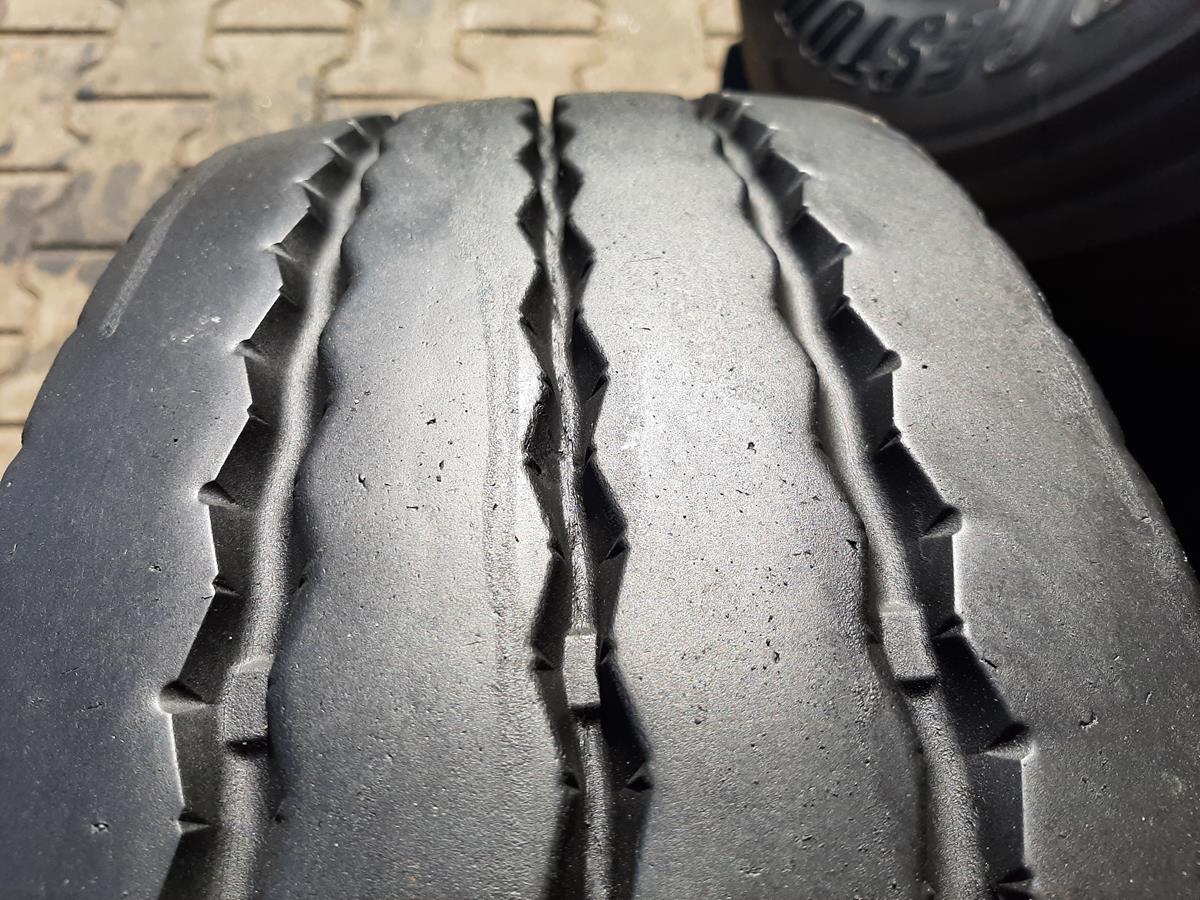 Opona używana ciężarowa 205/65R17.5 BRIDGESTONE R168 280zł C2588 - obrazek 4