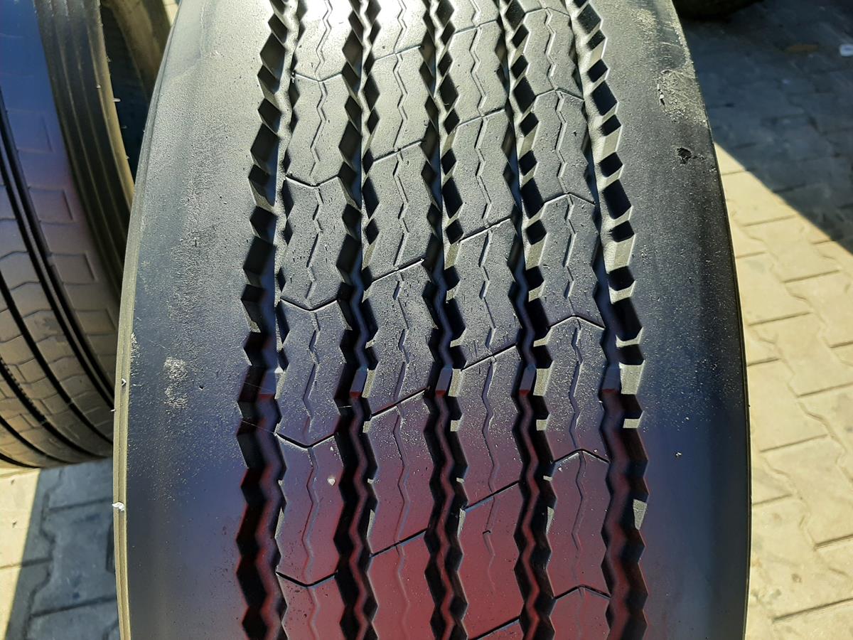 Opona używana ciężarowa 385/65R22.5 BRIDGESTONE R179+ 700zł C2590 - obrazek 4
