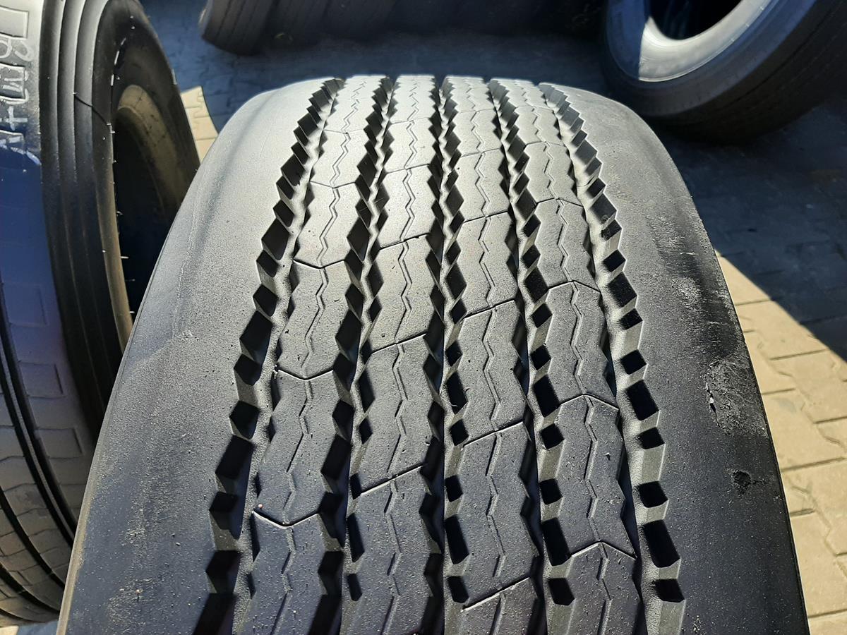 Opona używana ciężarowa 385/65R22.5 BRIDGESTONE R179+ 700zł C2590 - obrazek 5
