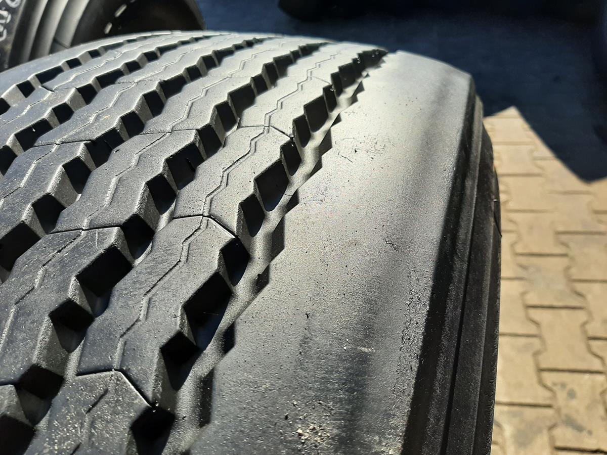 Opona używana ciężarowa 385/65R22.5 BRIDGESTONE R179+ 700zł C2590 - obrazek 6