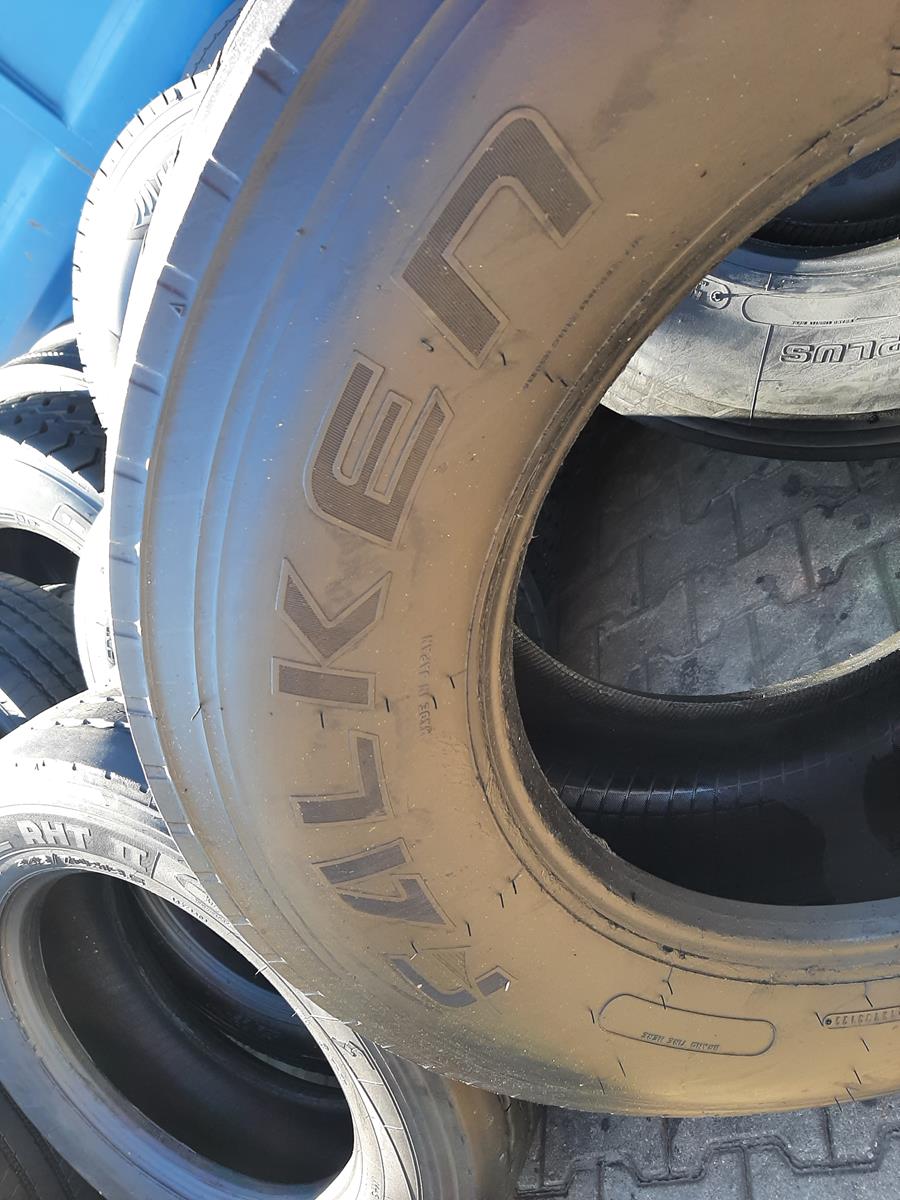 Opona używana ciężarowa 385/55R22.5 FALKEN RI 151; 700zł C2592 - obrazek 10