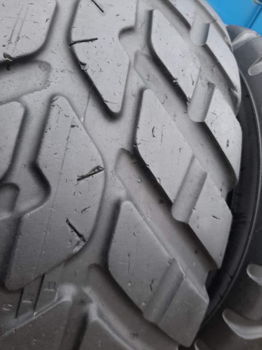 2x Opona używana rolnicza 620/60R26.5 NOKIAN COUNTRY KING 2300zł W4631 - obrazek 12