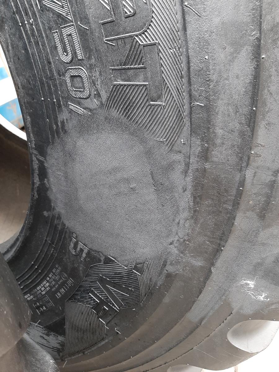 Opona używana rolnicza 750/60R30.5 NOKIAN FLOAT KING VF 3500zł W4633 - obrazek 7