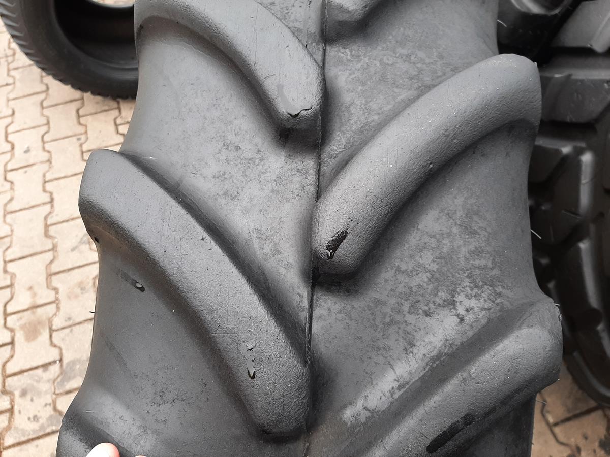 Opona używana rolnicza 340/85R24 13.6R24 FIRESTONE 700zł W4635 - obrazek 4
