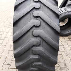 Opona używana 480/80-26 18.4-26 480/80-26 MICHELIN POWER CL 1100zł W4637