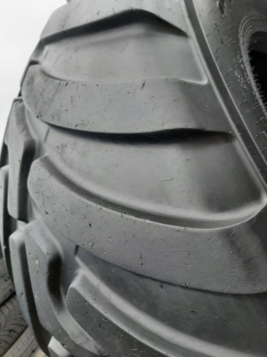 Opona używana rolnicza 750/60R30.5 ALLIANCE 885; 3200zł W4641 - obrazek 12