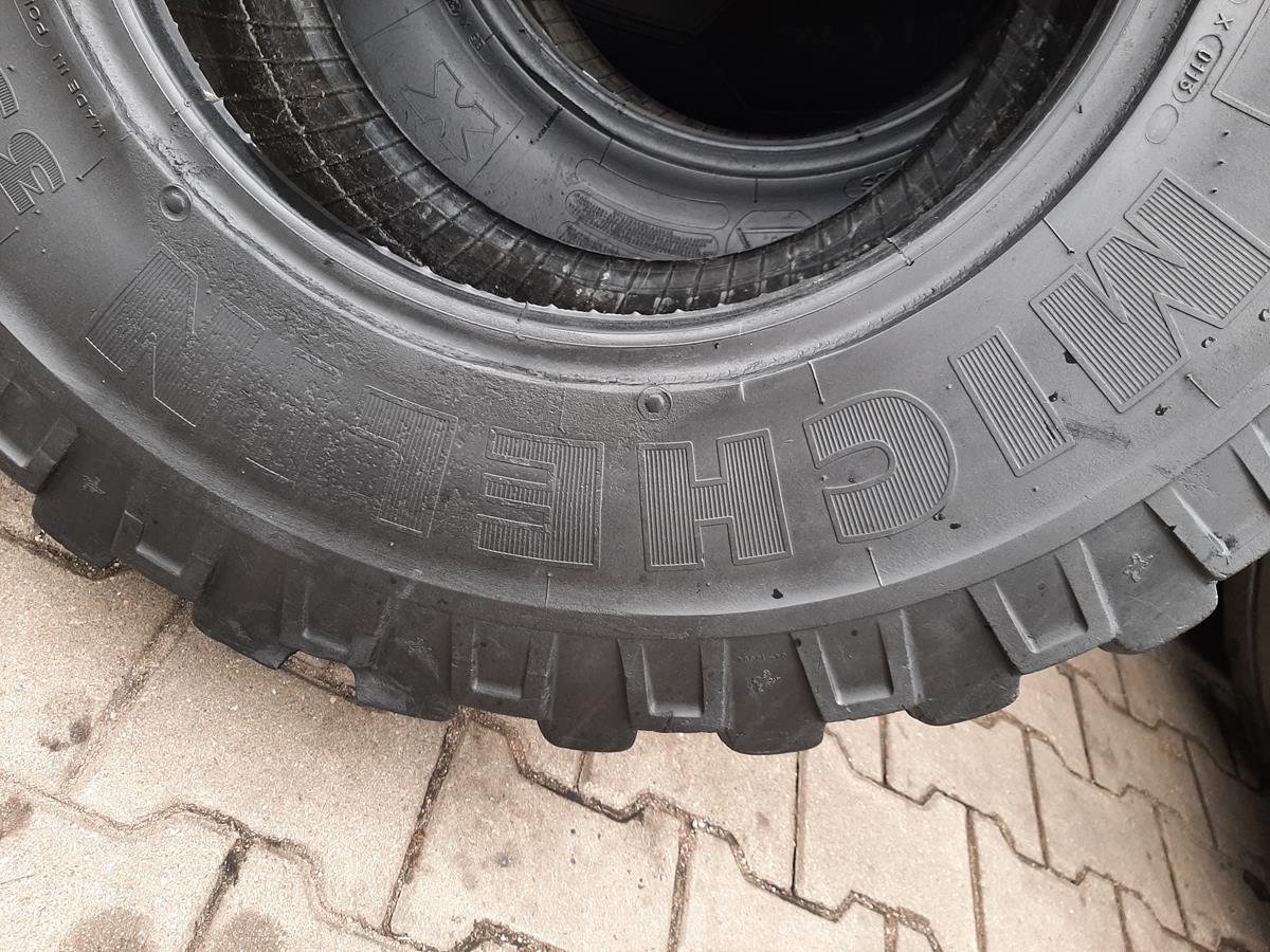 2x Opona używana przemysłowa 335/80R18 MICHELIN XZSL 750zł W4643 - obrazek 9