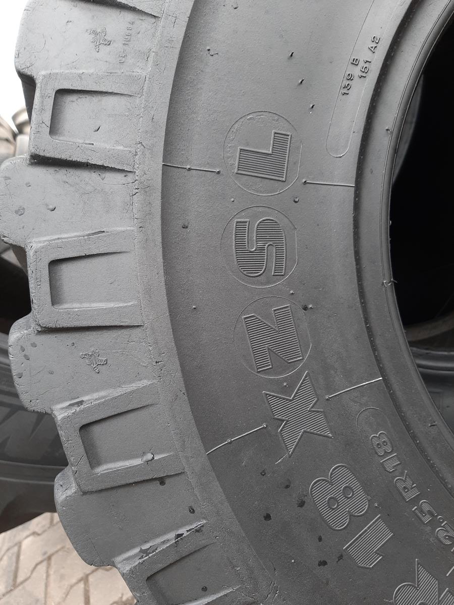 2x Opona używana przemysłowa 335/80R18 MICHELIN XZSL 750zł W4643 - obrazek 10