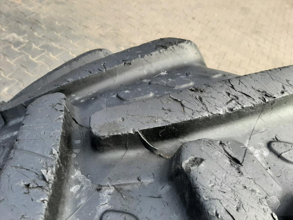 Opona używana rolnicza 540/65R28 KLEBER GRIPKER 1400zł W4645 - obrazek 13