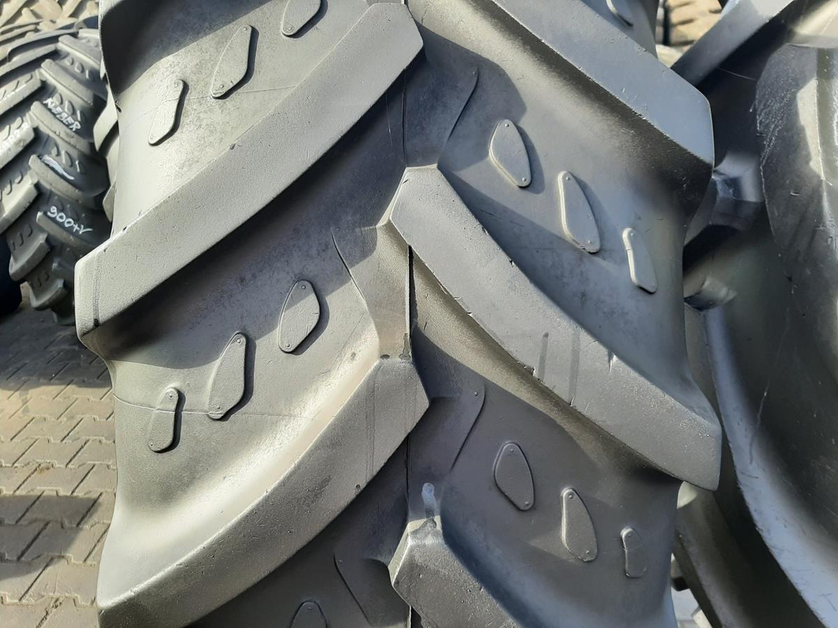 Opona używana rolnicza 460/85R38 18.4R38 KLEBER TRAKER 2000zł W4647 - obrazek 6