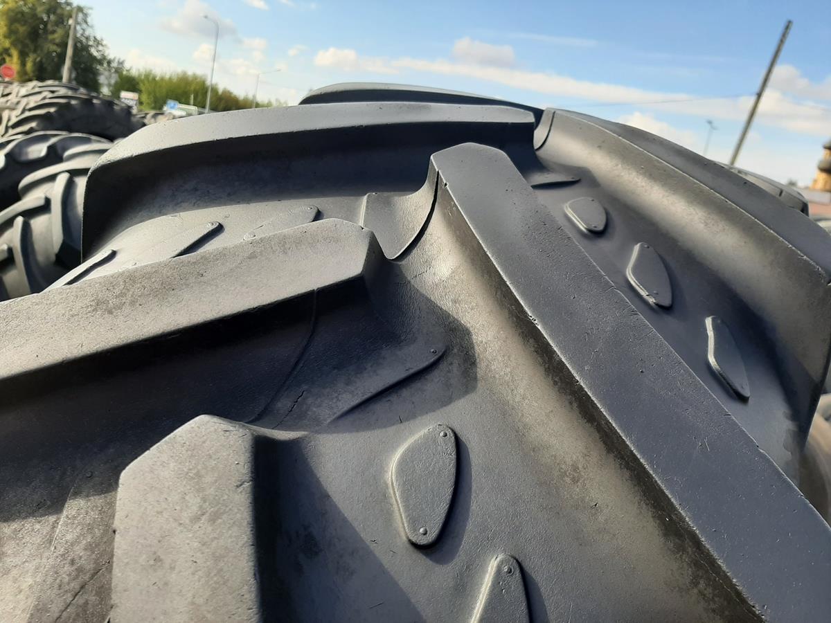 Opona używana rolnicza 460/85R38 18.4R38 KLEBER TRAKER 2000zł W4647 - obrazek 9