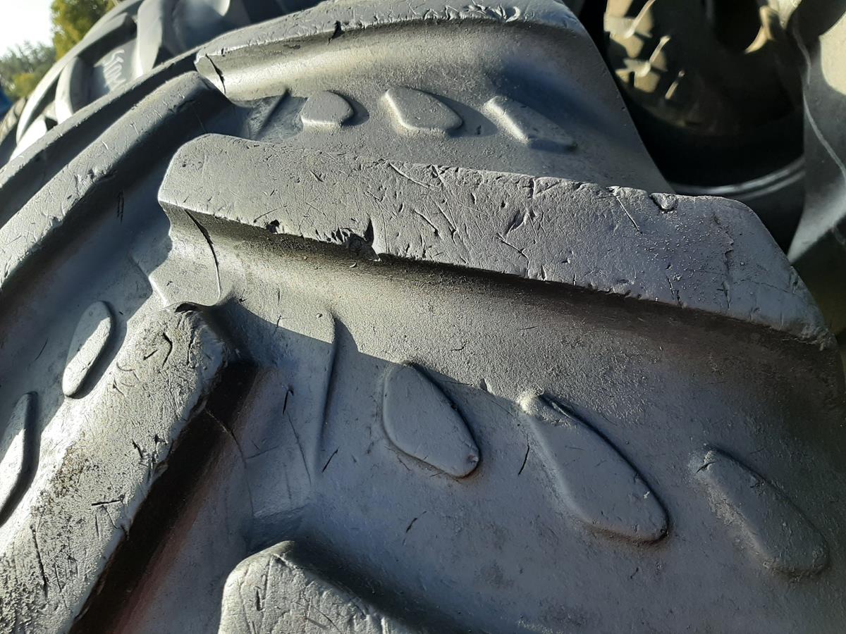 Opona używana rolnicza 420/80R28 16.9R28 KLEBER TRAKER 900zł W4649 - obrazek 6