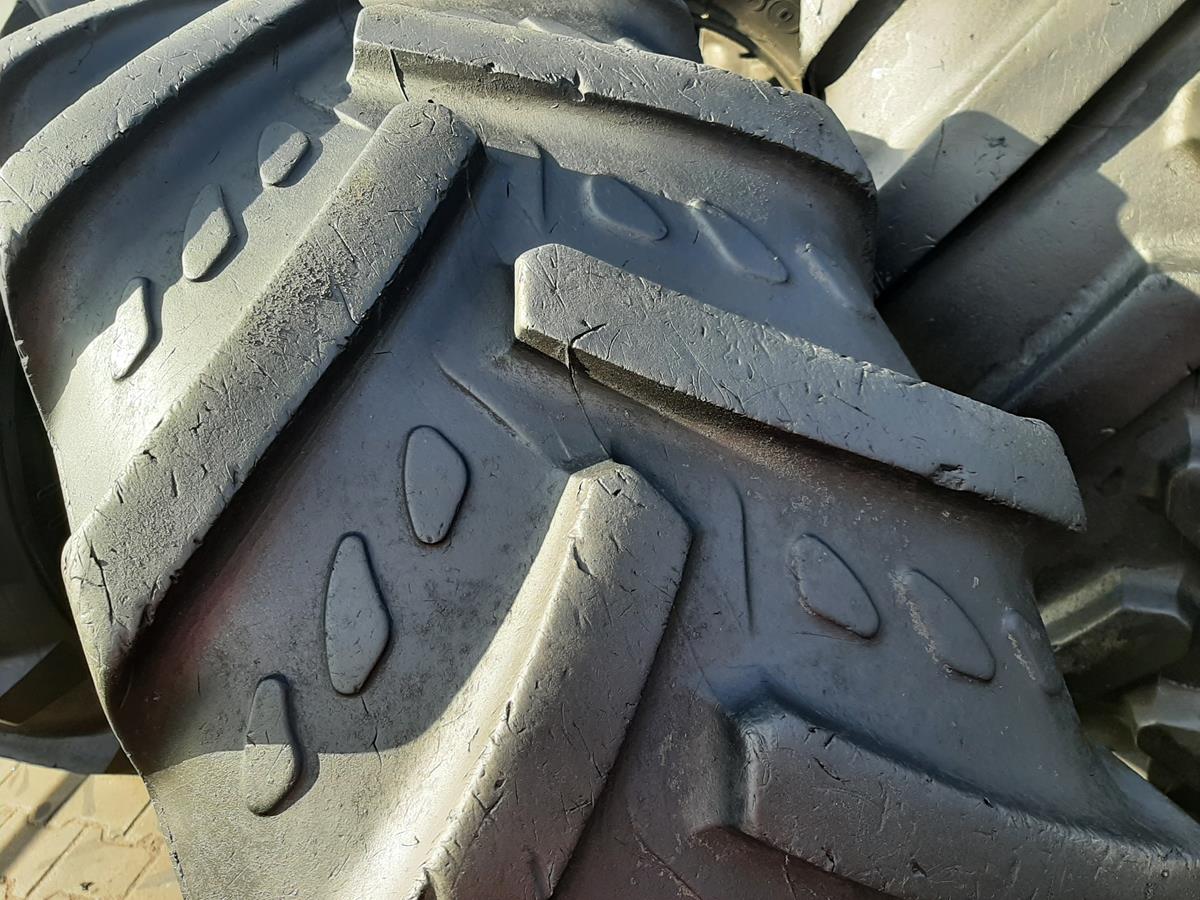 Opona używana rolnicza 420/80R28 16.9R28 KLEBER TRAKER 900zł W4649 - obrazek 8