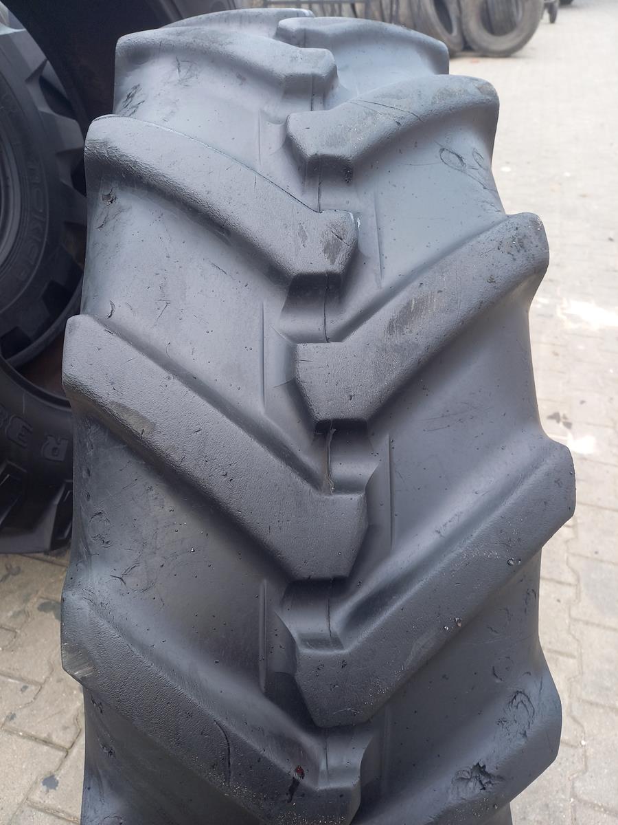 Opona używana przemysłowa 400/80R24 15.5/80R24 ADVANCE R-4 900zł W4657 - obrazek 6