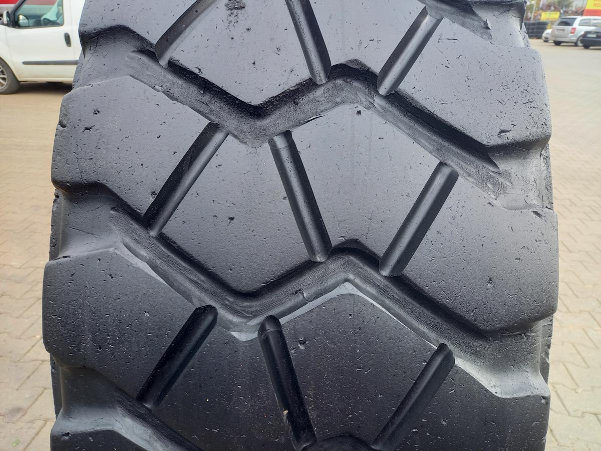 Opona używana przemysłowa 23.5R25 WIND POWER W739 2500zł W4662 - obrazek 5