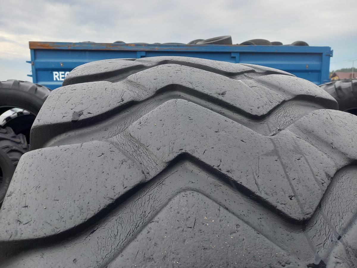 4x Opona używana przemysłowa 23.5R25 MTP WB01 2700zł W4663 - obrazek 11