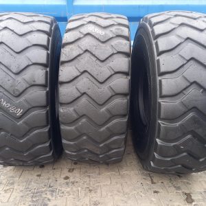 4x Opona używana przemysłowa 23.5R25 MTP WB01 2700zł W4663