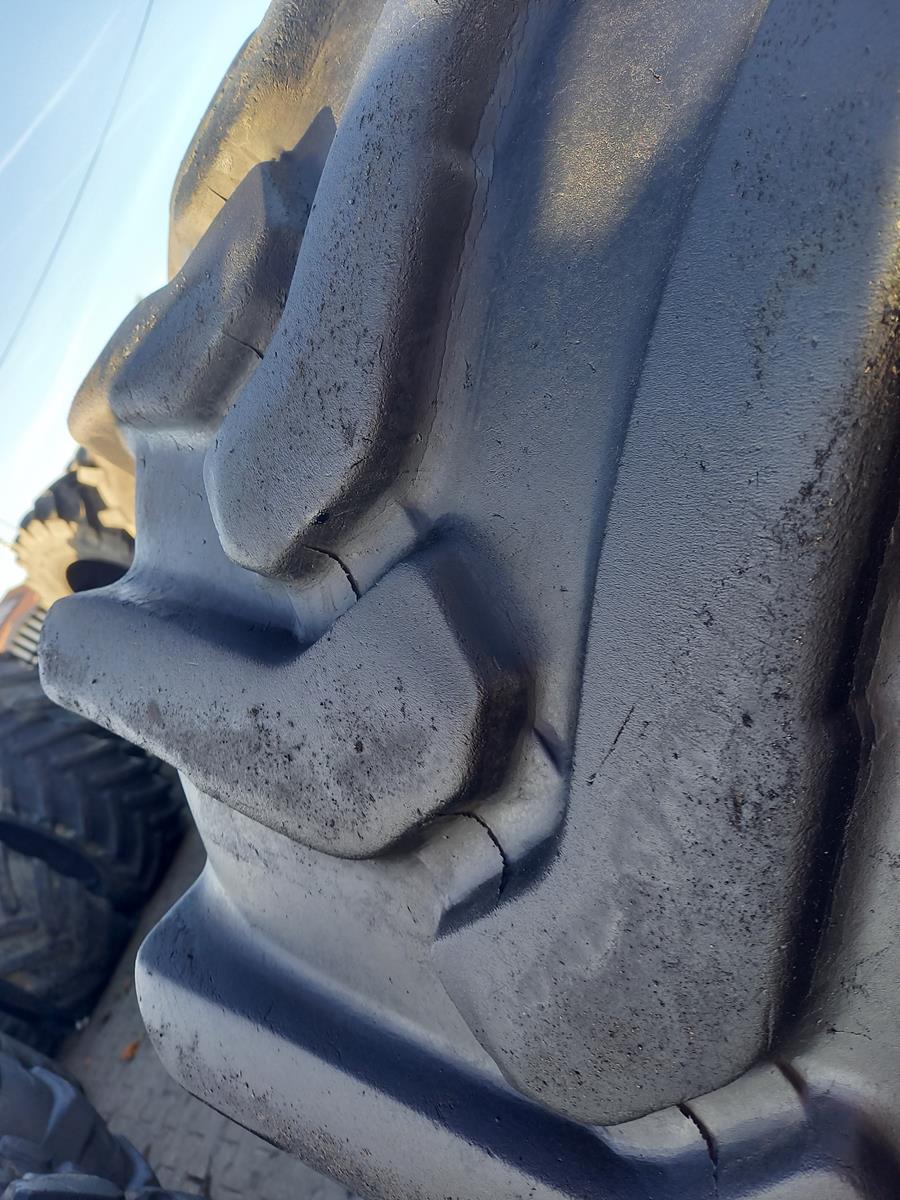 Opona używana przemysłowa 445/65-22.5 18-22.5 BKT MP 590 800zł W4666 - obrazek 6