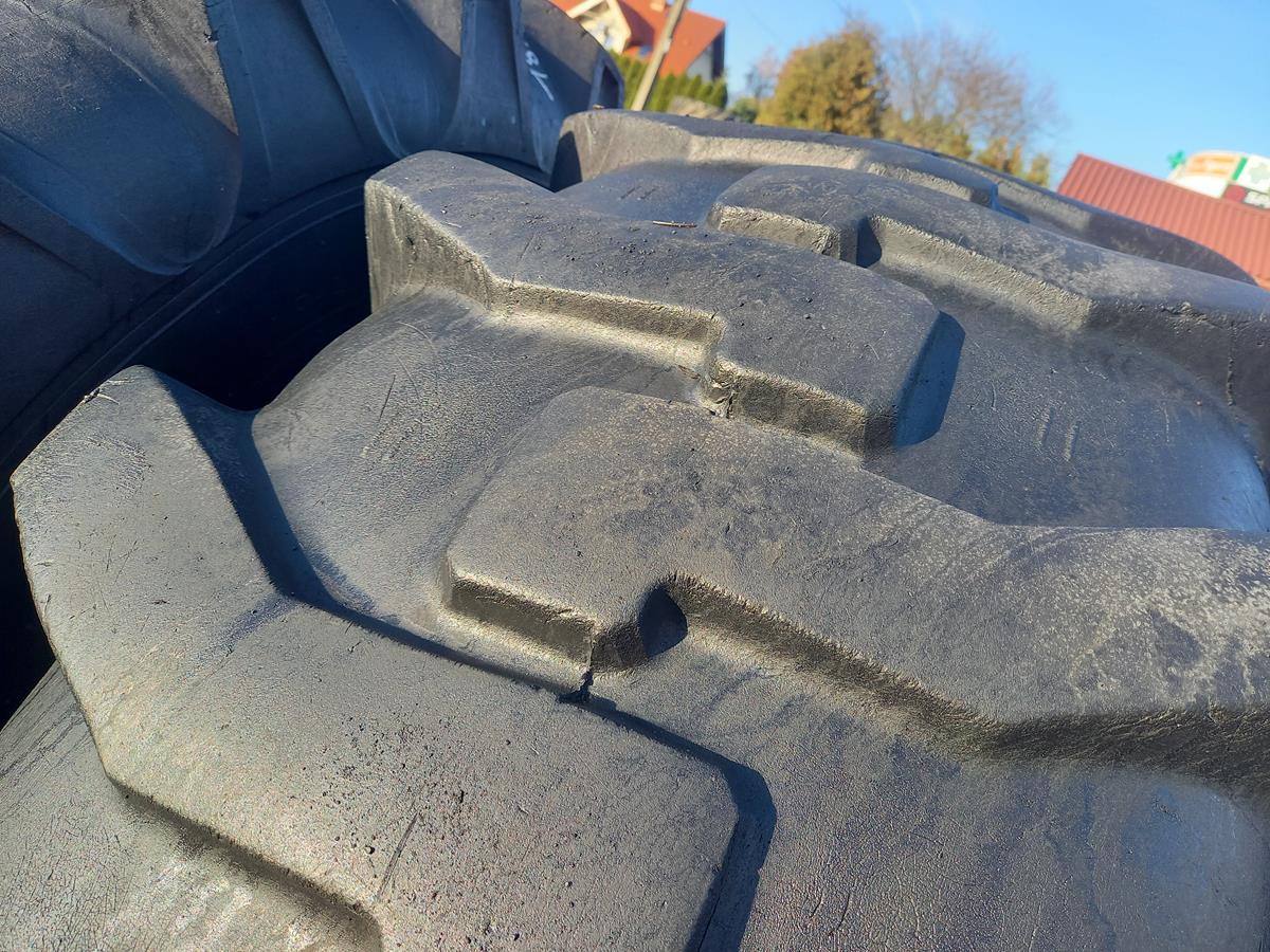 2x Opona używana przemysłowa 18.4-26 MITAS TRACTOR INDUSTRIAL TI06 900zł W4669 - obrazek 7