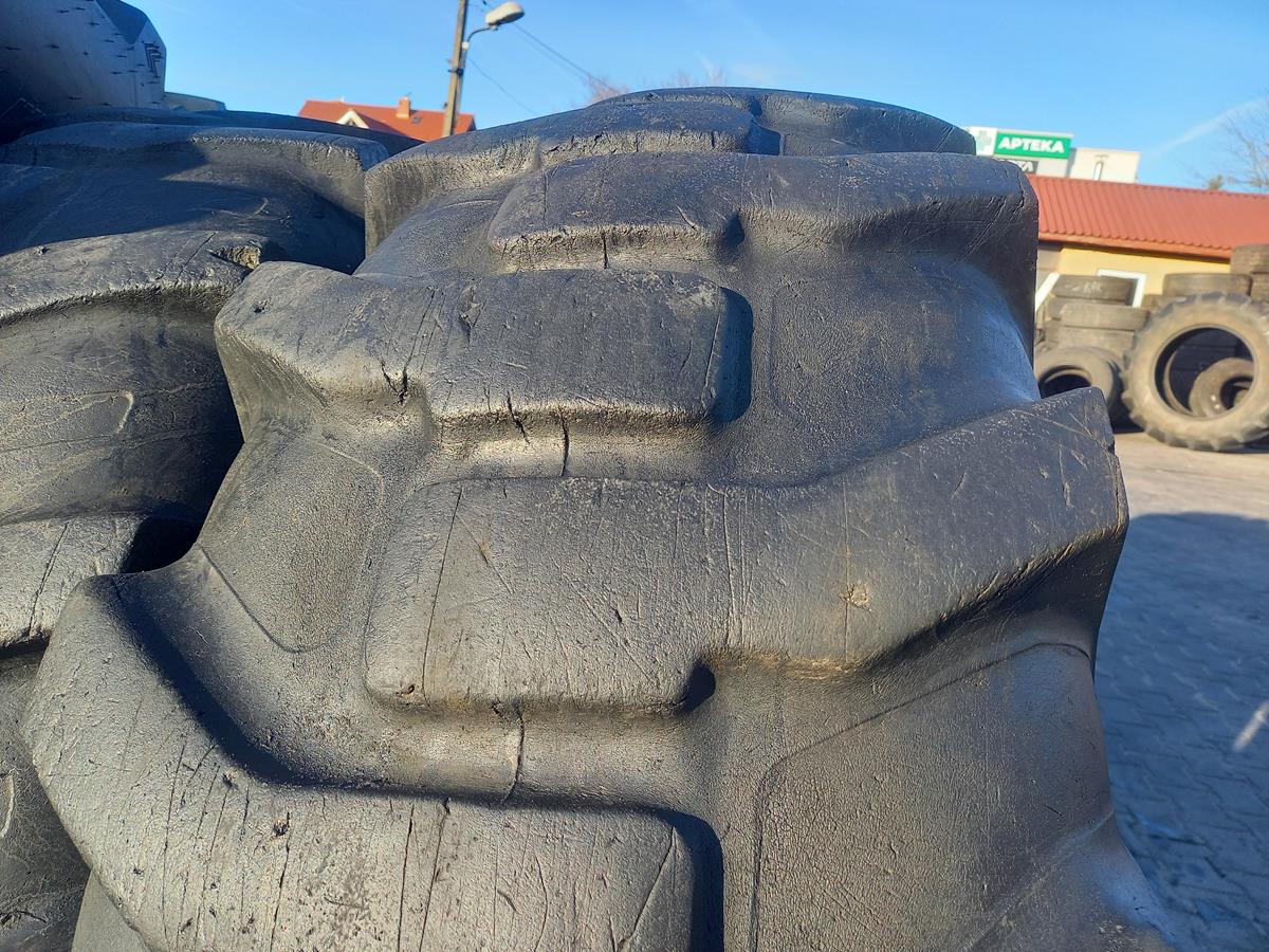 Opona używana przemysłowa 18.4-26 ALLIANCE 900zł W4670 - obrazek 6