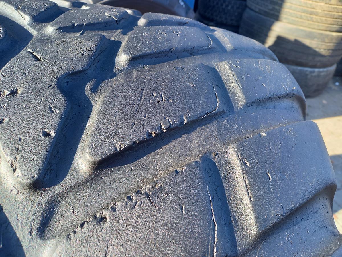 Opona używana rolnicza 560/45R22.5 NOKIAN COUNTRY KING 800zł W4673 - obrazek 6