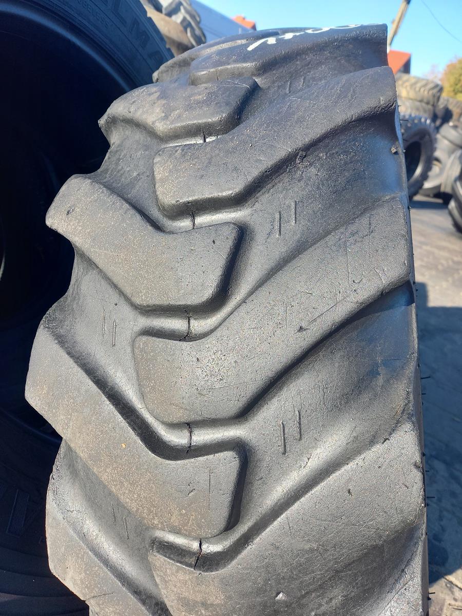Opona używana przemysłowa 12.0/75-18 MITAS TRACTION TR-1; 1300zł W4675 - obrazek 4