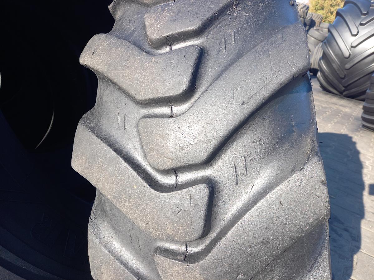Opona używana przemysłowa 12.0/75-18 MITAS TRACTION TR-1; 1300zł W4675 - obrazek 5