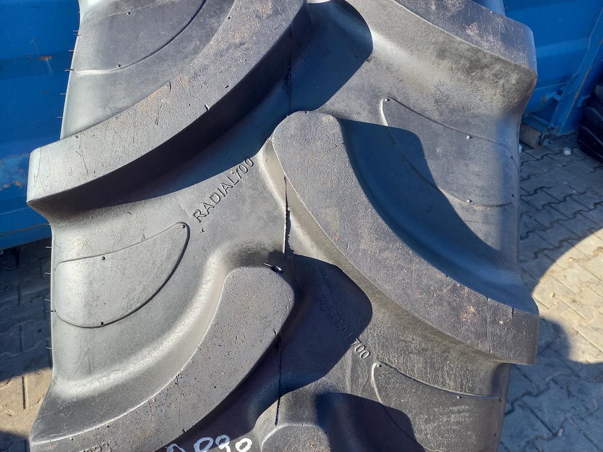 Opona używana rolnicza 520/70R38 GALAXY EARTH RADIAL 700 1800zł W4672 - obrazek 4