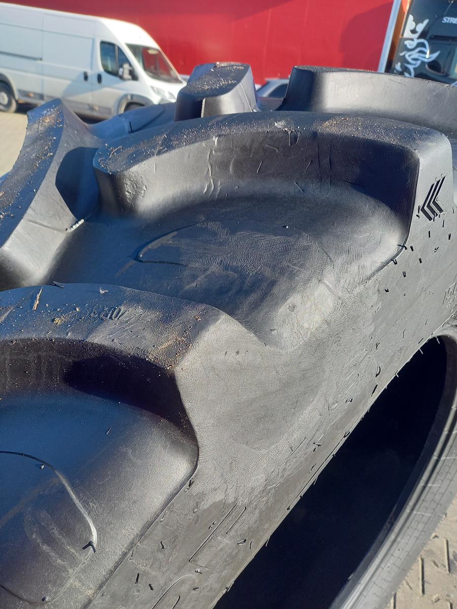 Opona używana rolnicza 520/70R38 GALAXY EARTH RADIAL 700 1800zł W4672 - obrazek 8