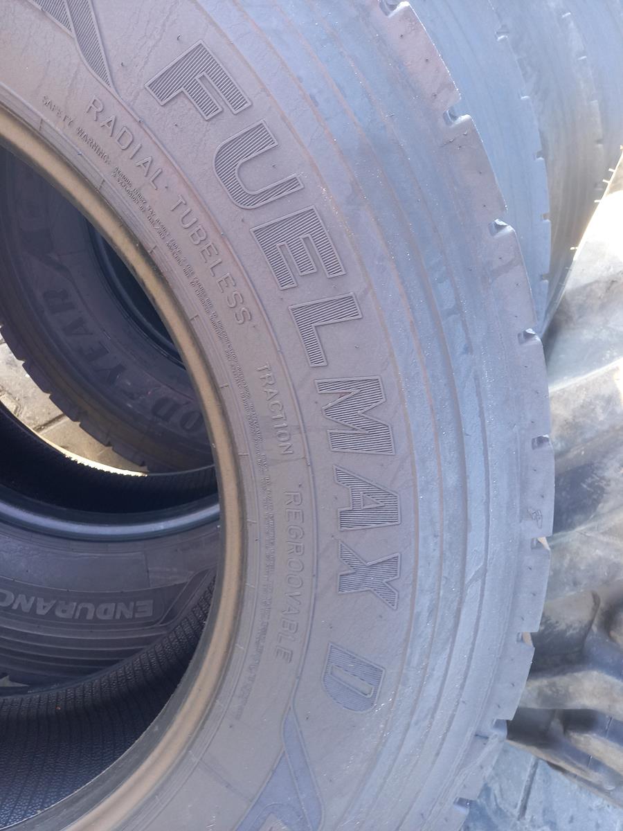 4x Opona używana ciężarowa 315/70R22.5 GOODYEAR 350zł/szt. C2606 - obrazek 4