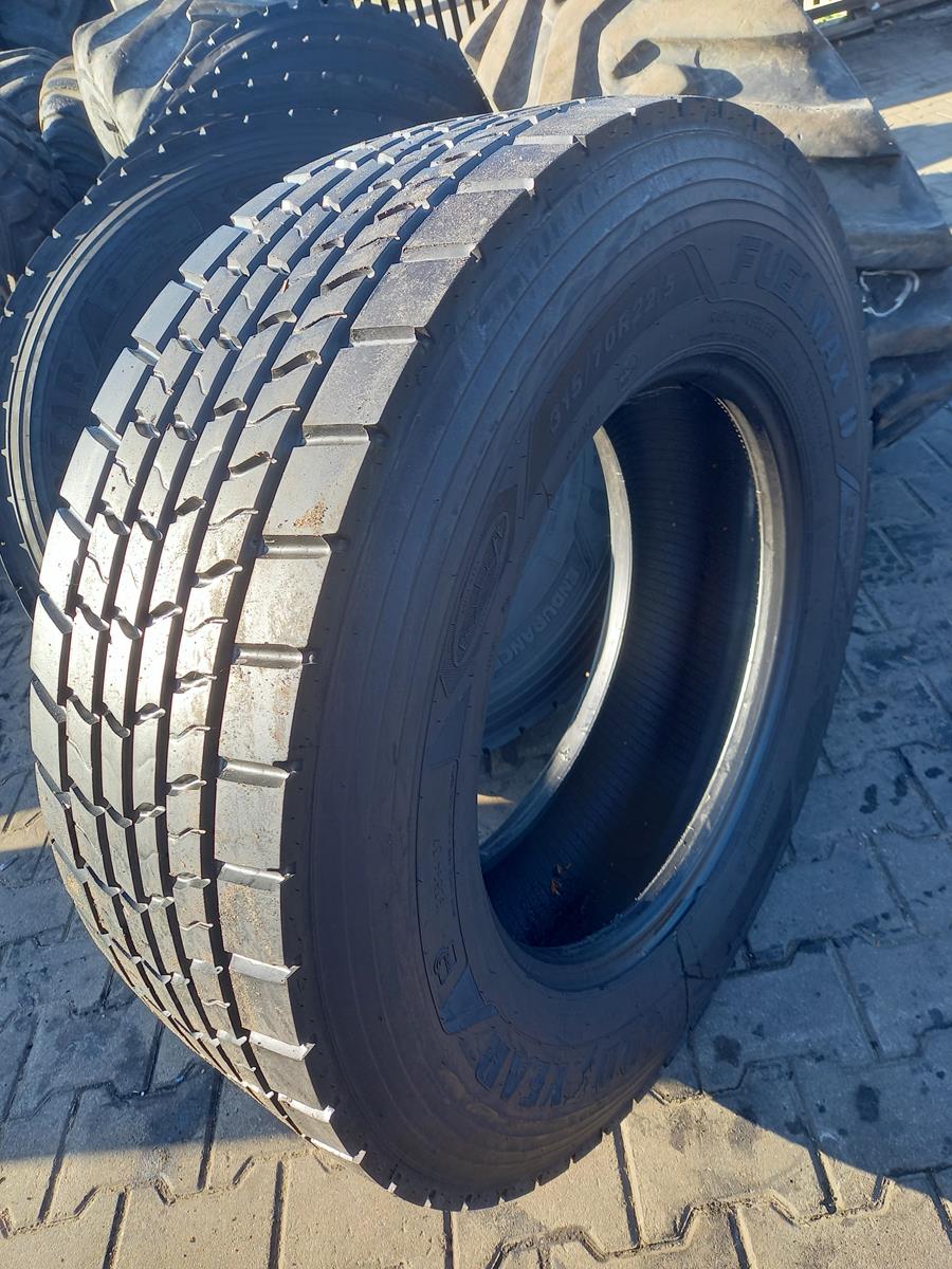 4x Opona używana ciężarowa 315/70R22.5 GOODYEAR 350zł/szt. C2606 - obrazek 10