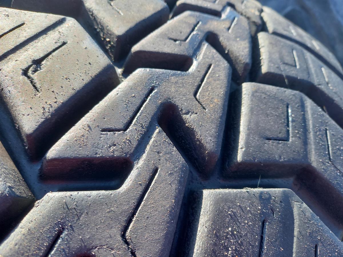 Opona używana ciężarowa 295/80R22.5 FULLRUN 550zł C2607 - obrazek 5