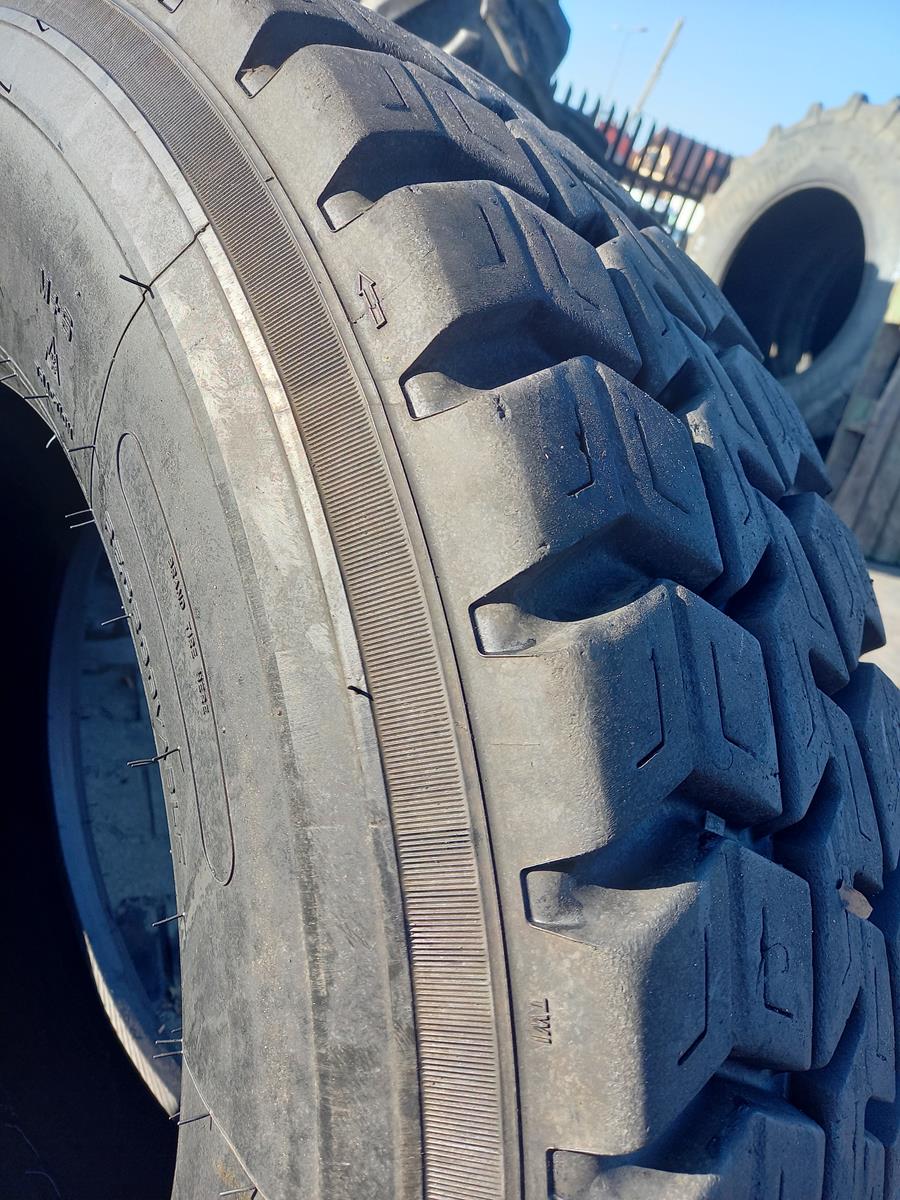 Opona używana ciężarowa 295/80R22.5 FULLRUN 550zł C2607 - obrazek 6