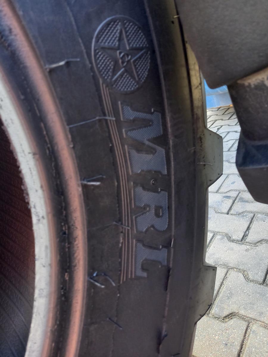 Opona używana przemysłowa 18.4-28 MRL MTU 428; 900zł W4678 - obrazek 12