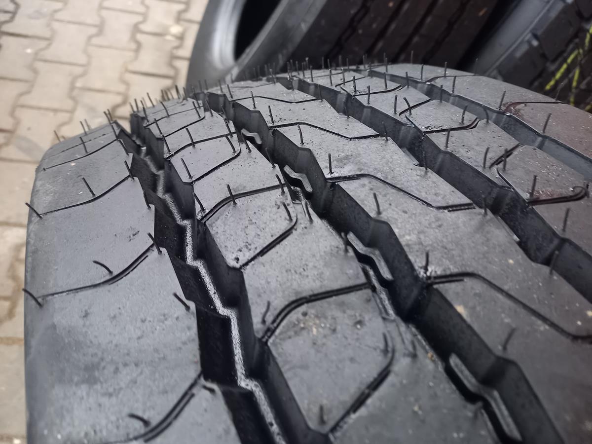 Opona używana ciężarowa 315/80R22.5 PIRELLI FR 01; 800zł C2611 - obrazek 9
