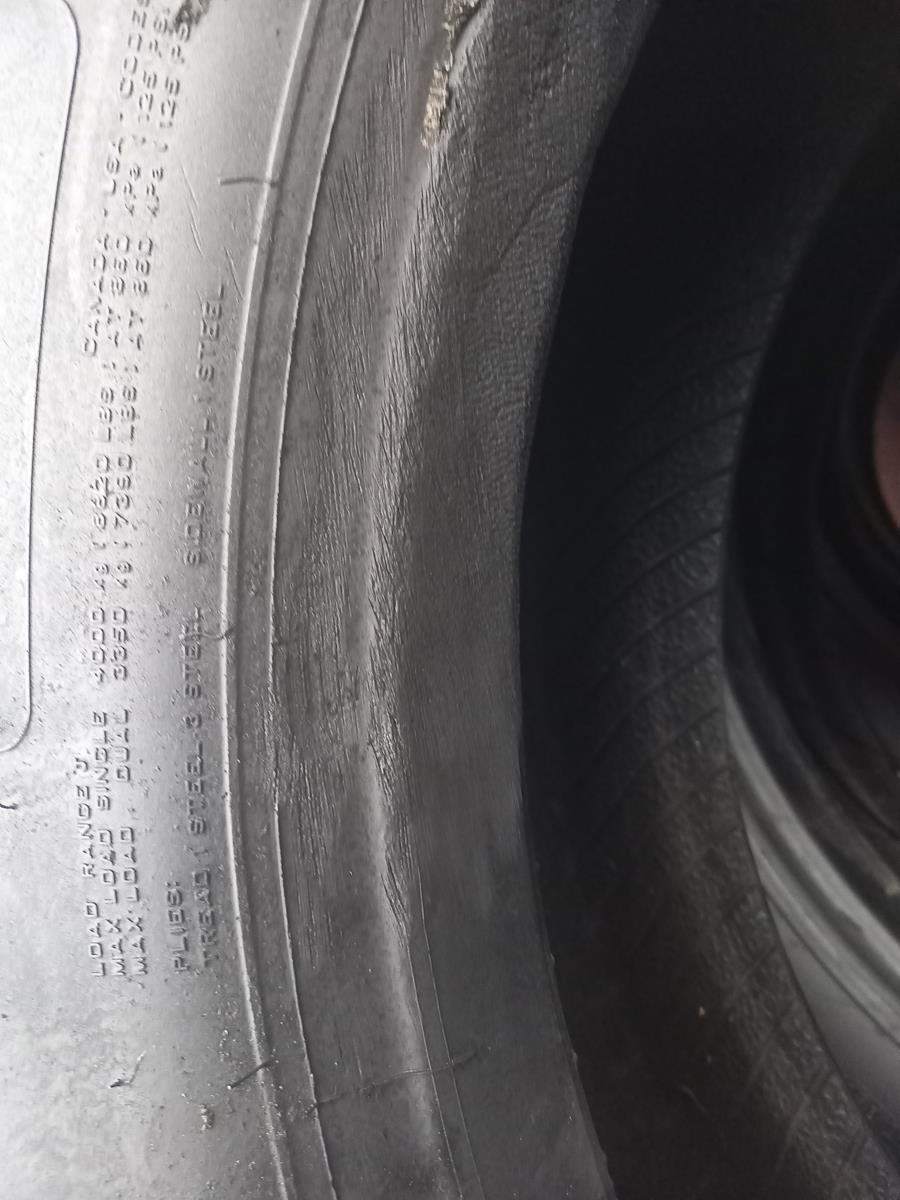 Opona używana ciężarowa 315/80R22.5 PIRELLI FR 01; 800zł C2611 - obrazek 7