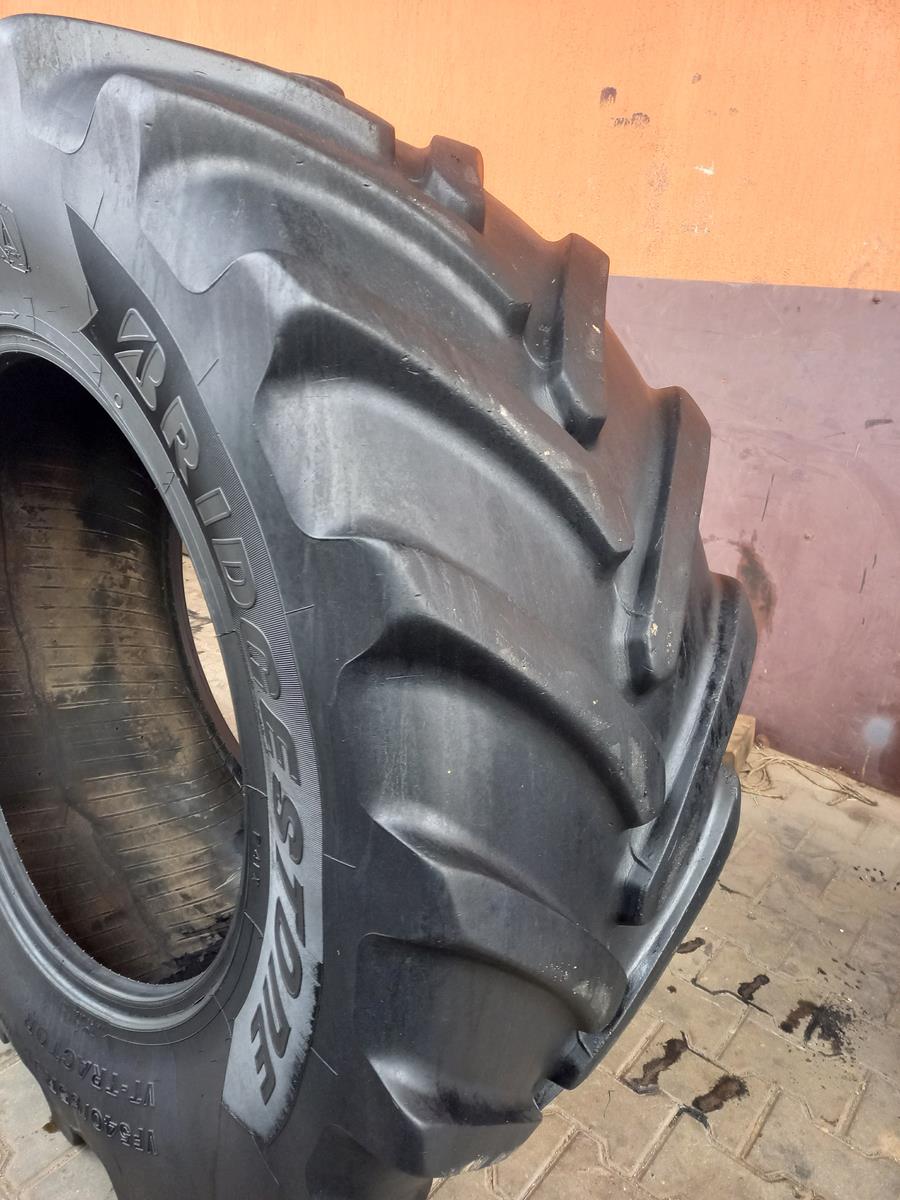Opona używana rolnicza 540/65R30 BRIDGESTONE VT-TRACTOR 1200zł W4682 - obrazek 12